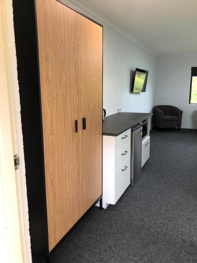 Colonial Inn Guest Rooms Yackandandah ภายนอก รูปภาพ